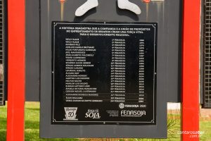 Monumento em homenagem ao Trabalho Voluntário